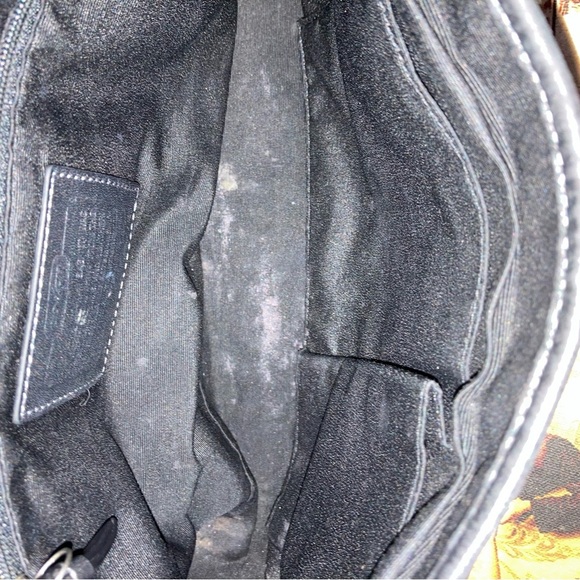 COACH SIGNATURE Hampton Monogram SHOULDERBAG Flap twist lock closure - Picture 8 of 8